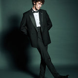 Classic Black Double-Breasted Suit with Peak Lapels