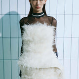 Вечірня жіноча сукня з пір’ям айворі