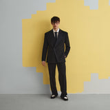 Чоловічий костюм чорний в смужку