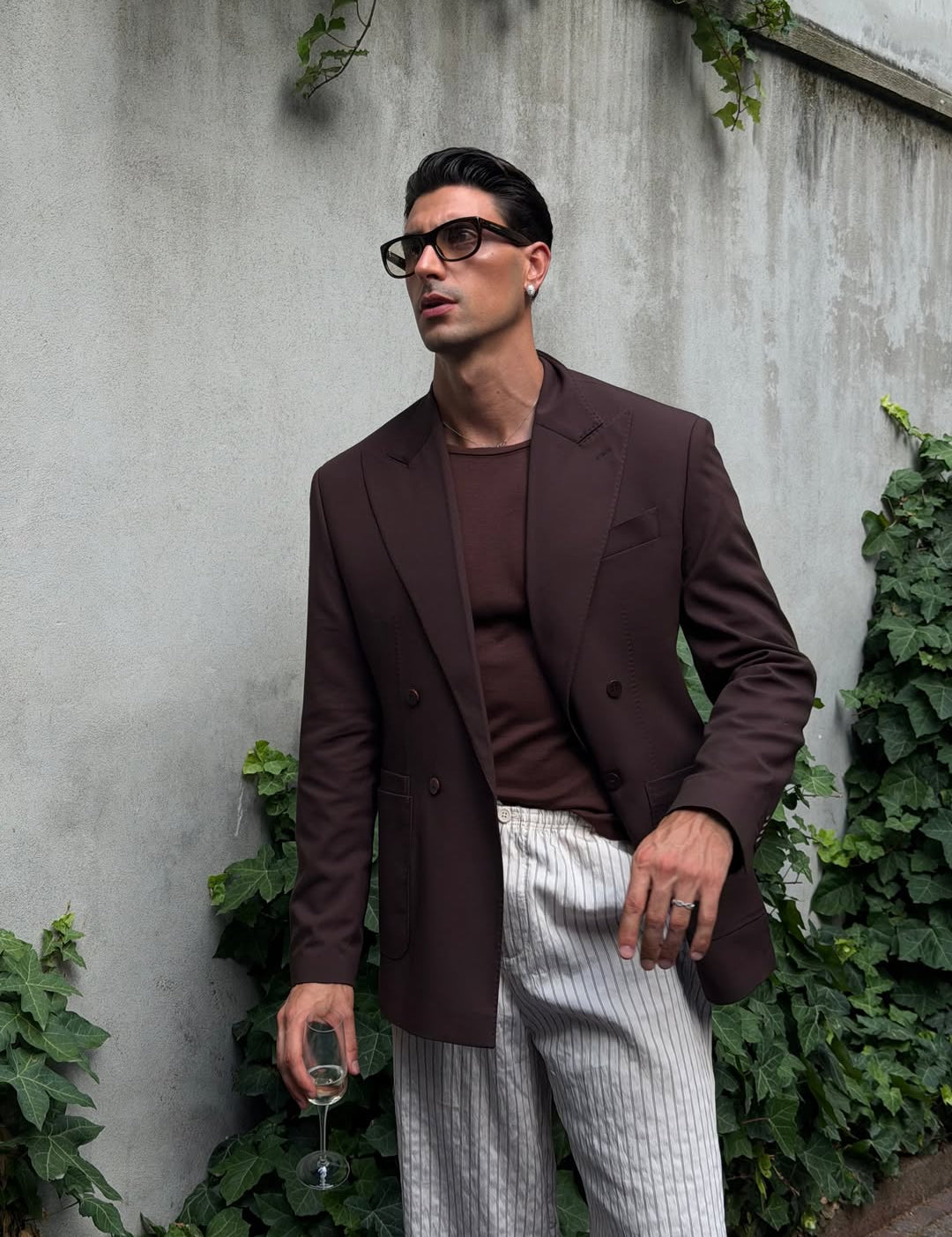 Daniel Aleksic x AM